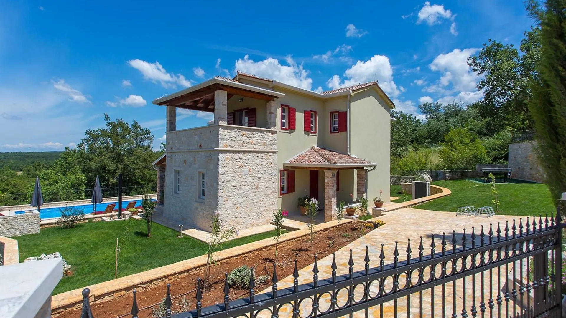 Scenic Villa Near Fuente Beach Porec Croatia