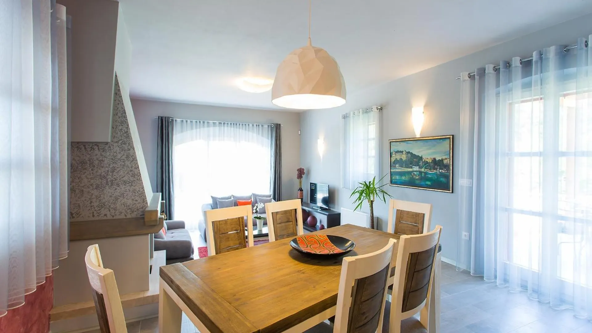 Scenic Villa Near Fuente Beach Porec Croatia
