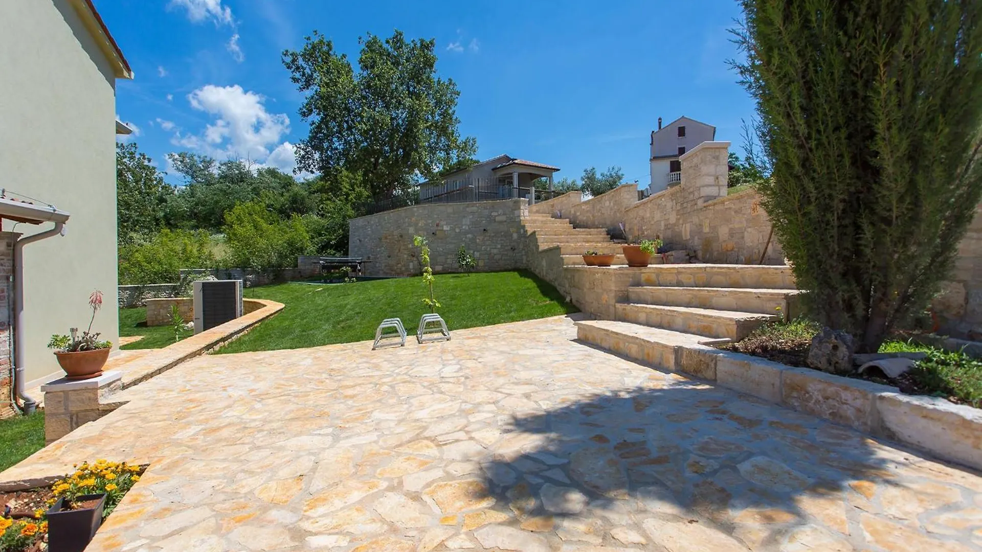 Scenic Villa Near Fuente Beach Porec