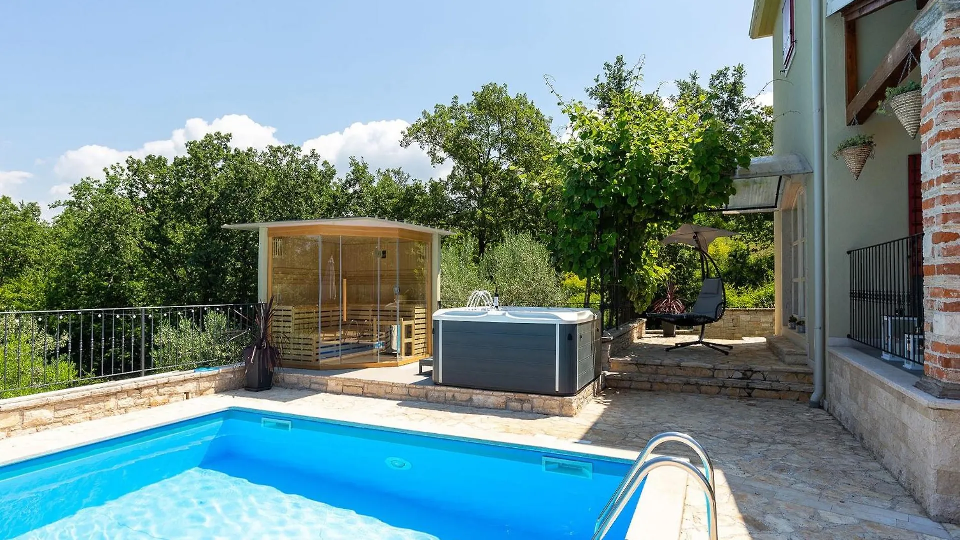Scenic Villa Near Fuente Beach Porec Croatia